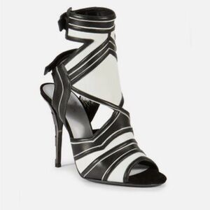 Balmain Black White Kali 2-Tone Geometric Leather Sandals size 39
